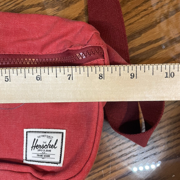 Herschel Belt Bag Chicago Bulls NBA Red Fanny Pack Clip Adjustable Basketball - Picture 13 of 15